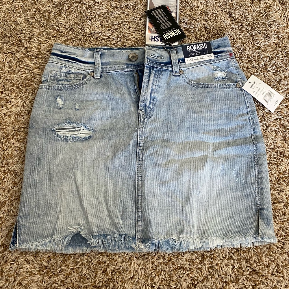 Rewash denim skirt with frayed bottom
